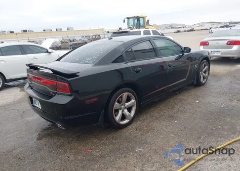 2011 Dodge Charger R/T из США, поврежденный, VIN 2B3CL5CT3BH610093